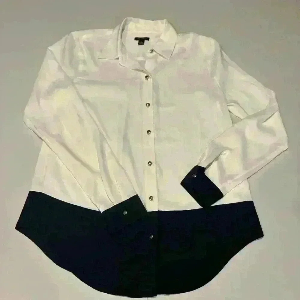 Ann Taylor Ivory and Black Button Sown Blouse with Gold Buttons Size XS